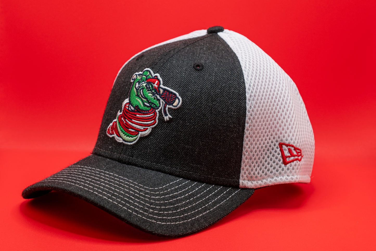 New Era Mesh Canalligator Hat