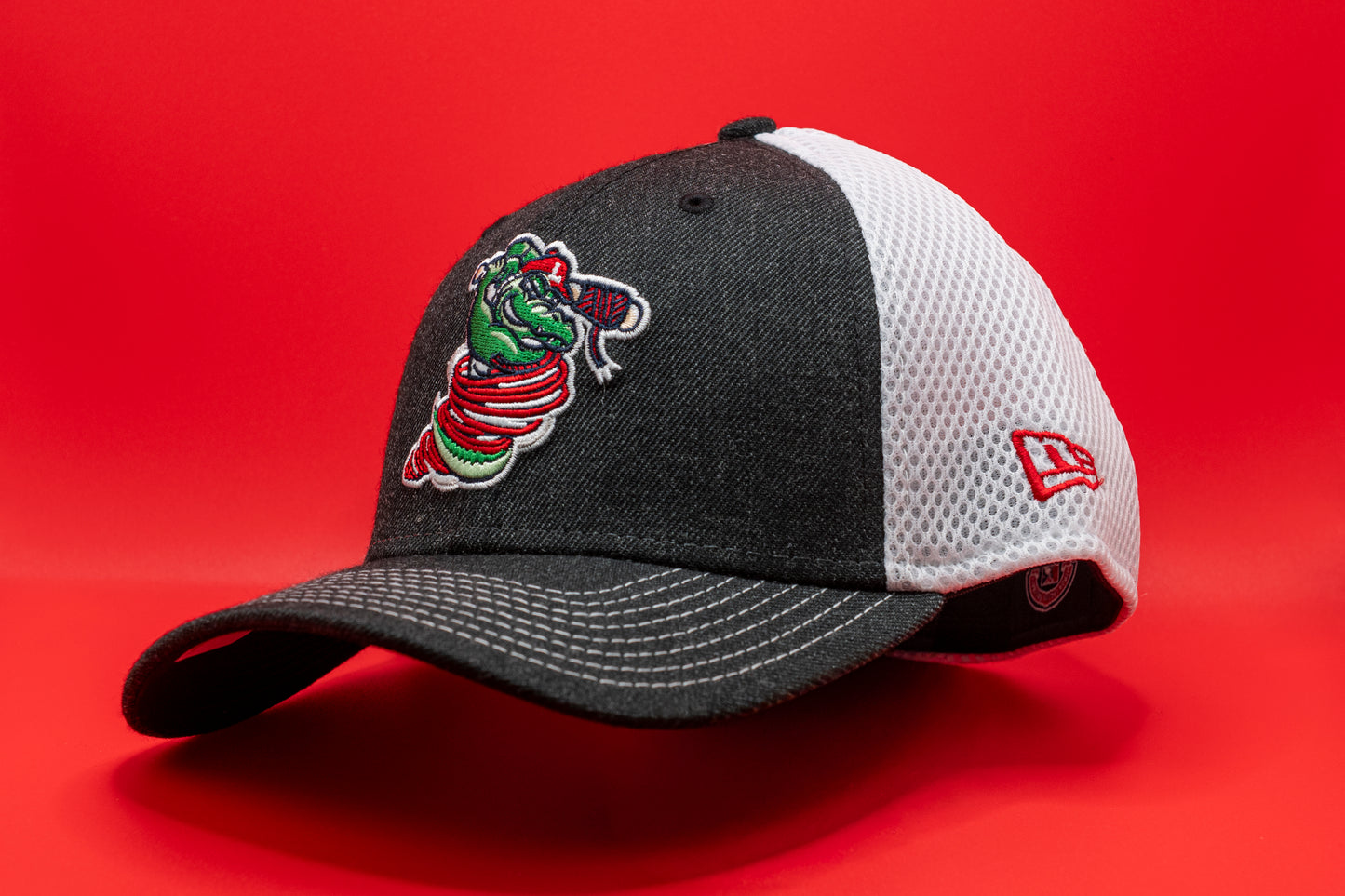 New Era Mesh Canalligator Hat